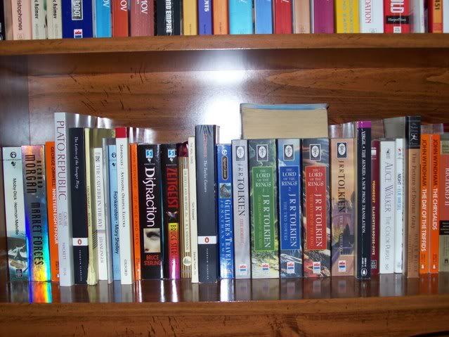 bookshelf3.jpg