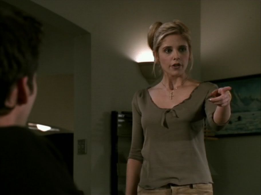 buffypointing.jpg