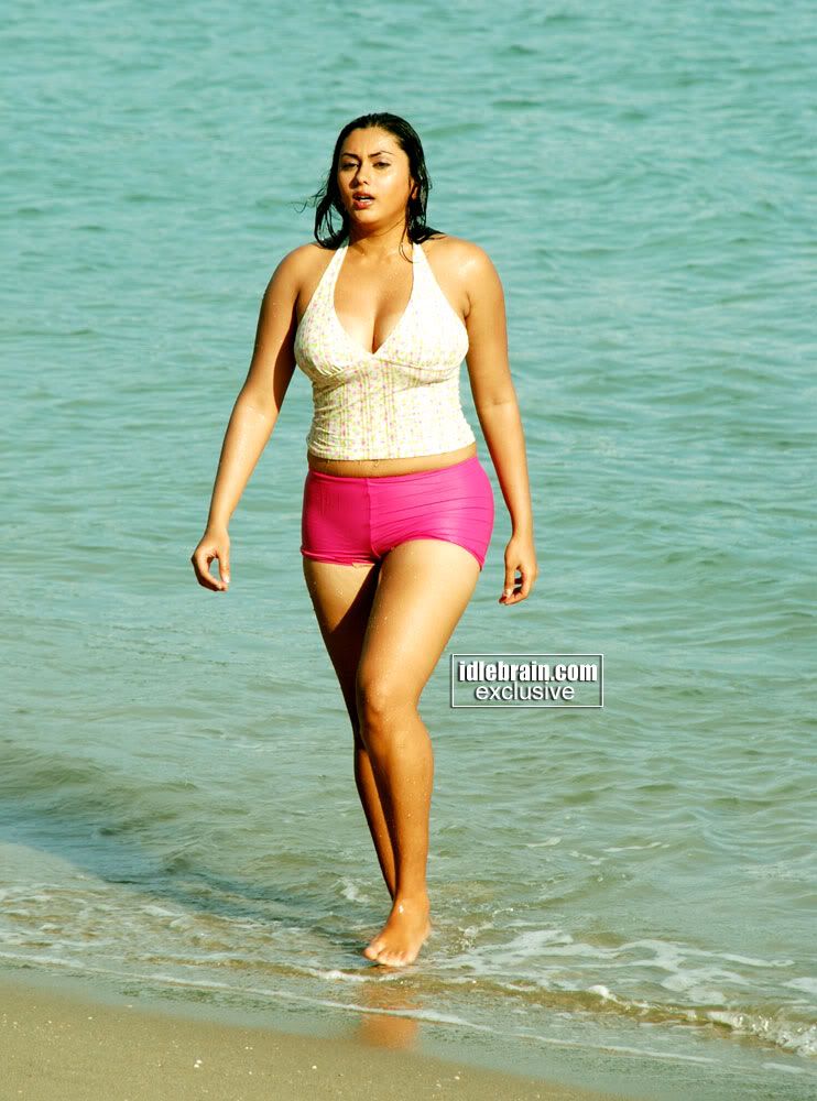 Namitha Kapoor Pictures, Images and Photos